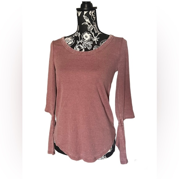 Chaser Tops - Chaser women’s blouse size M NWT